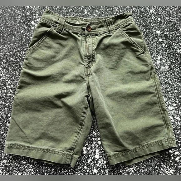 Arizona Jean Co Army Green Shorts Sz 12 Regular - Picture 1 of 4